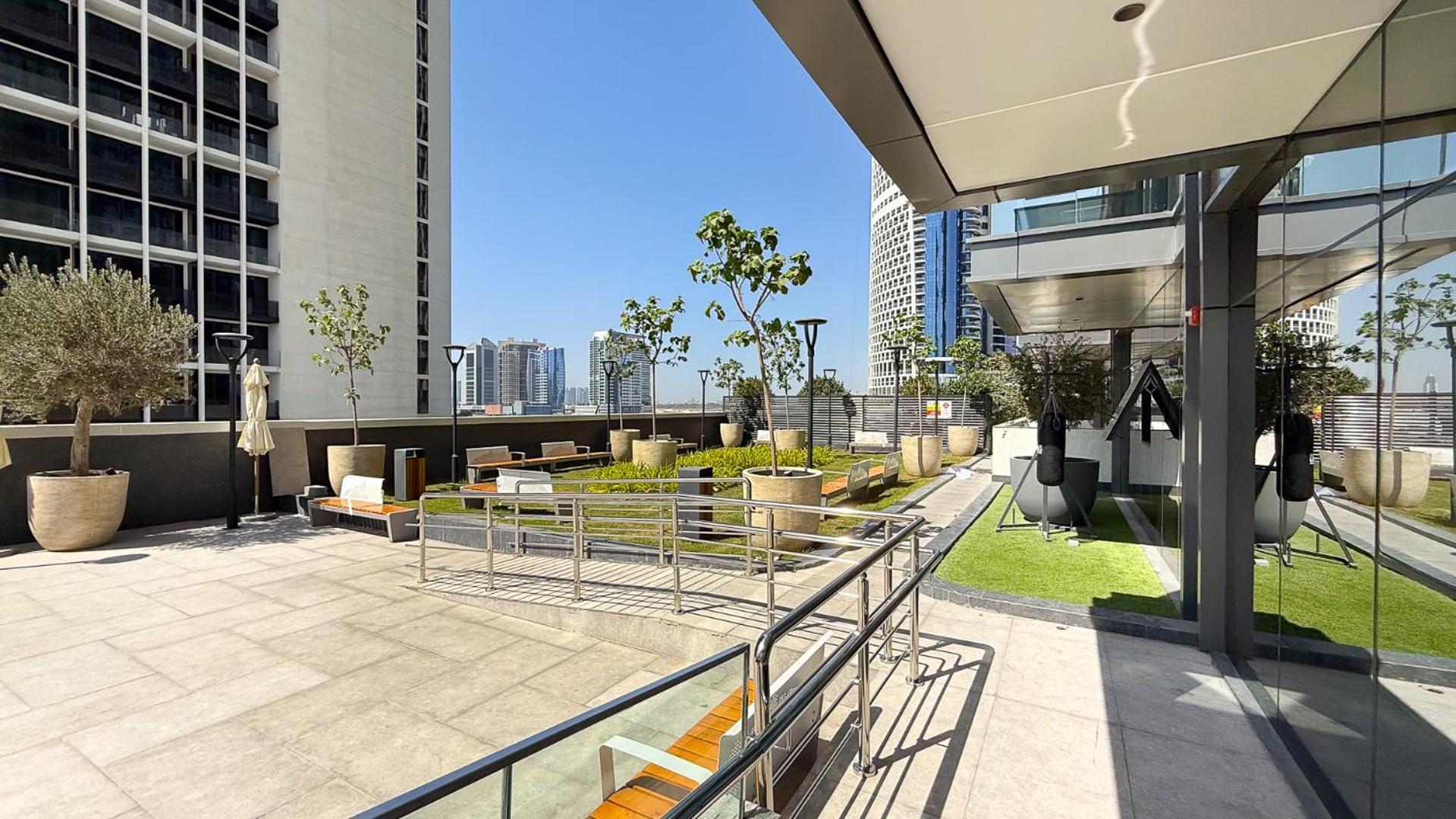 Stylish 2brurban Retreat 10 Min To Burj Khalifa Apartment *